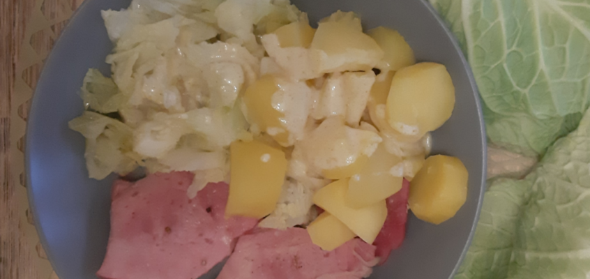 Kartoffeln mit Kassler und Wirsinggemüse